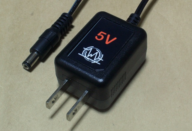 AC adapter 5V
